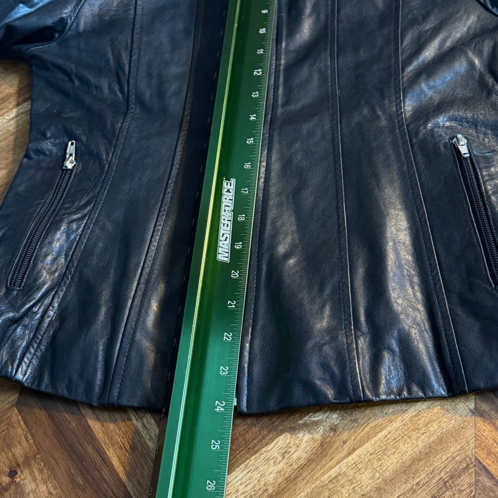Wilson Leather Maxima Black Genuine Leather Jacket Zip Front Women's M - Picture 6 of 7